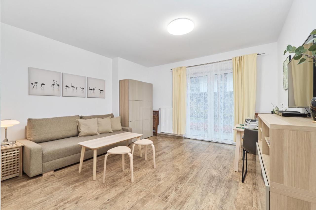 Riverside Apartments Na Grobli By Noclegi Renters Vratislav Exteriér fotografie