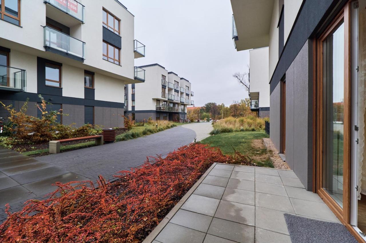 Riverside Apartments Na Grobli By Noclegi Renters Vratislav Exteriér fotografie