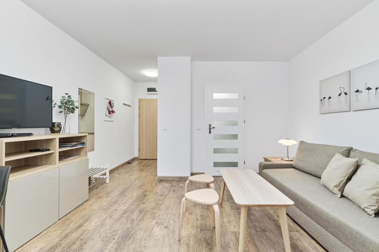 Riverside Apartments Na Grobli By Noclegi Renters Vratislav Exteriér fotografie