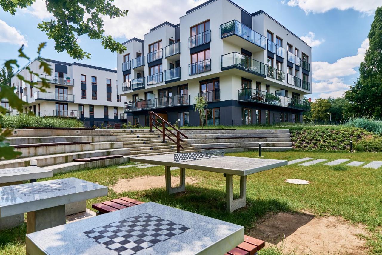Riverside Apartments Na Grobli By Noclegi Renters Vratislav Exteriér fotografie